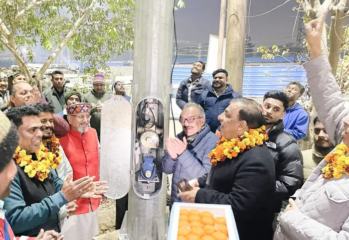 High-mast light installation ceremony in a Jalandhar Central ward